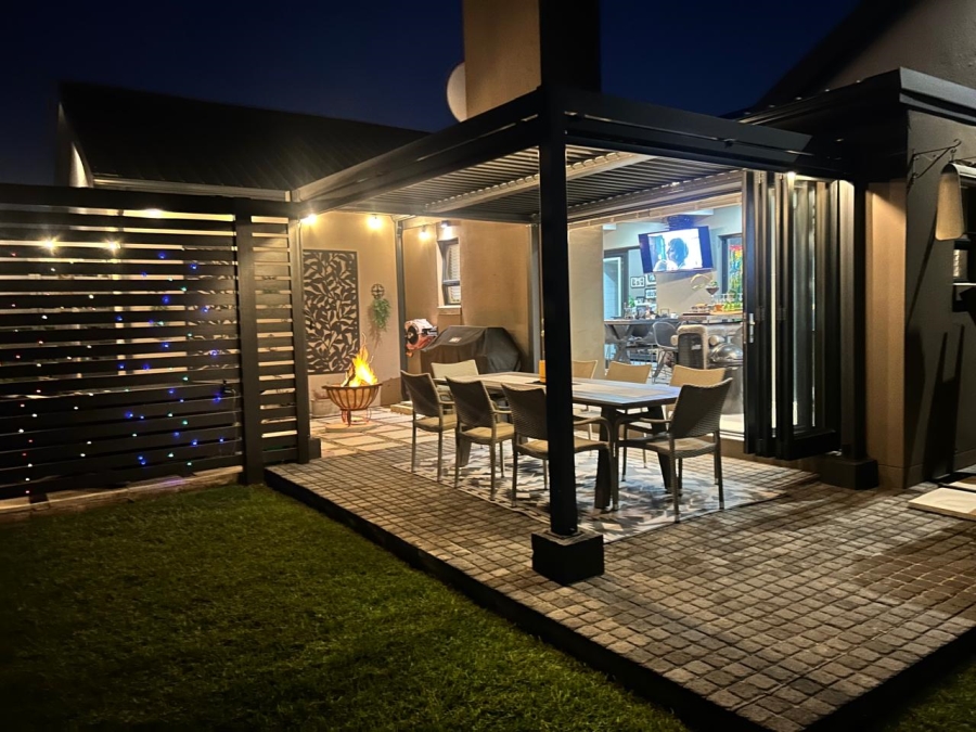 3 Bedroom Property for Sale in Hartland Lifestyle Estate Western Cape